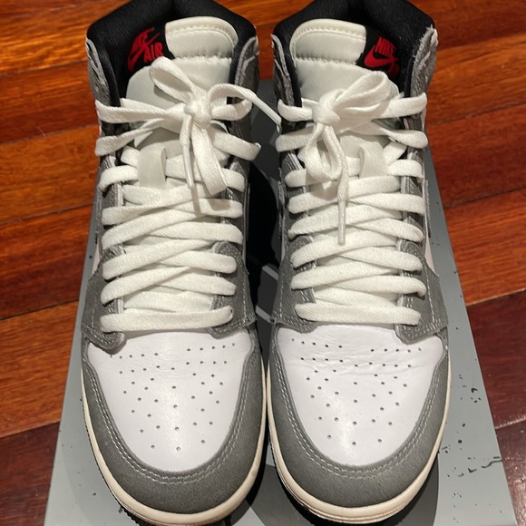 🚨 SALE // Nike Air Jordan 1 Retro High OG GS - Picture 6 of 12
